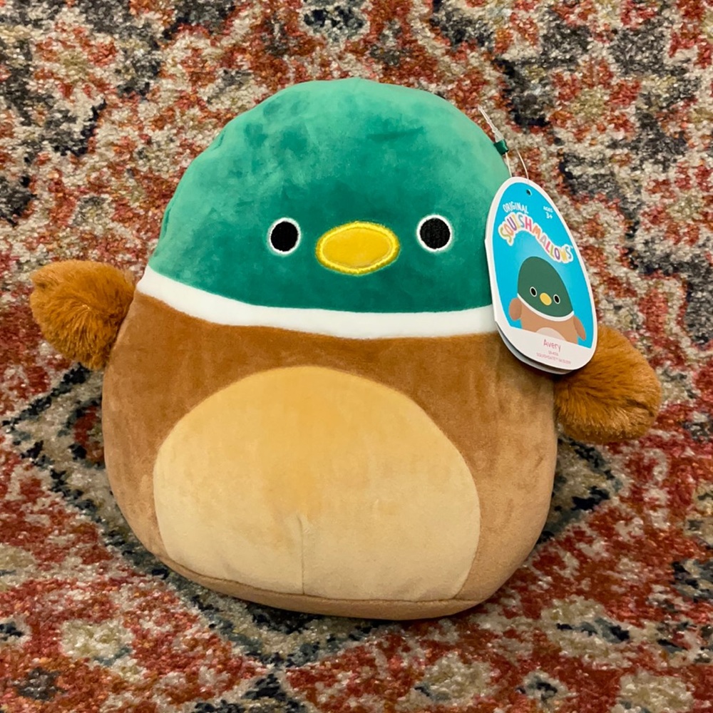 Avery 8” Squishmallow